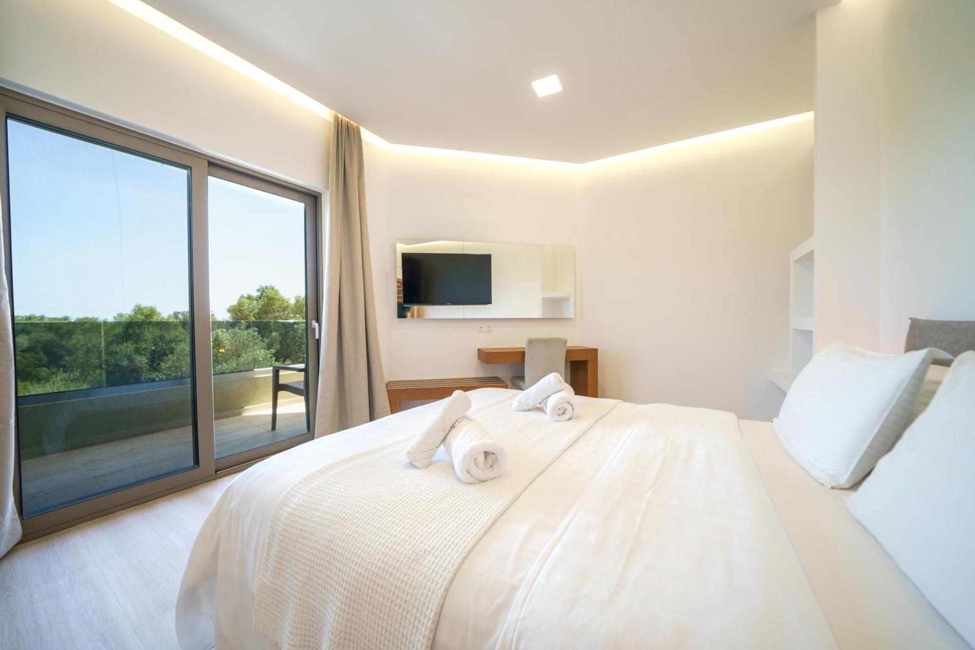Marian With Private Swimming Pool & Jacuzzi Βίλα Γεωργιούπολη