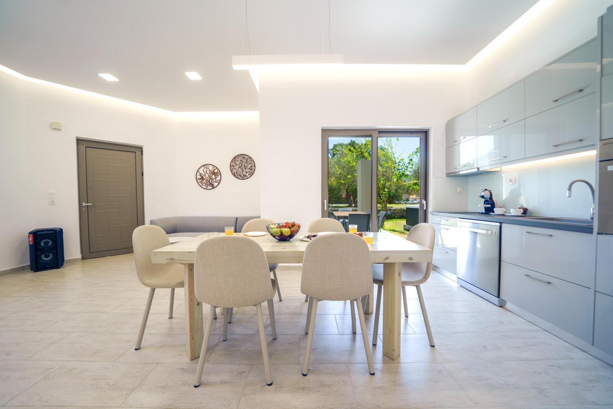 Βίλα Marian With Private Swimming Pool & Jacuzzi Γεωργιούπολη