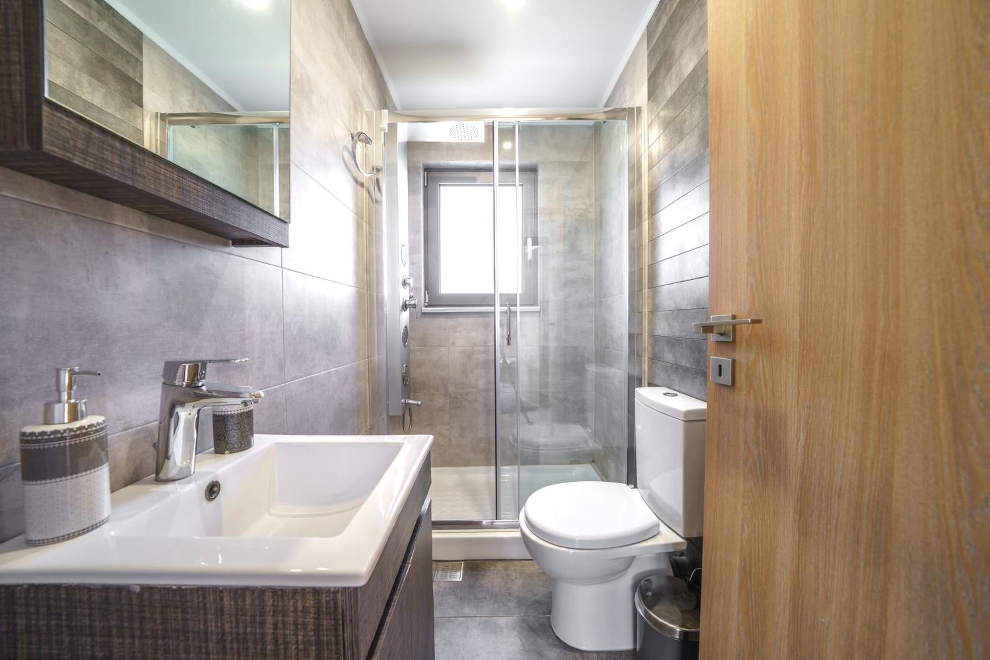 Marian With Private Swimming Pool & Jacuzzi Γεωργιούπολη